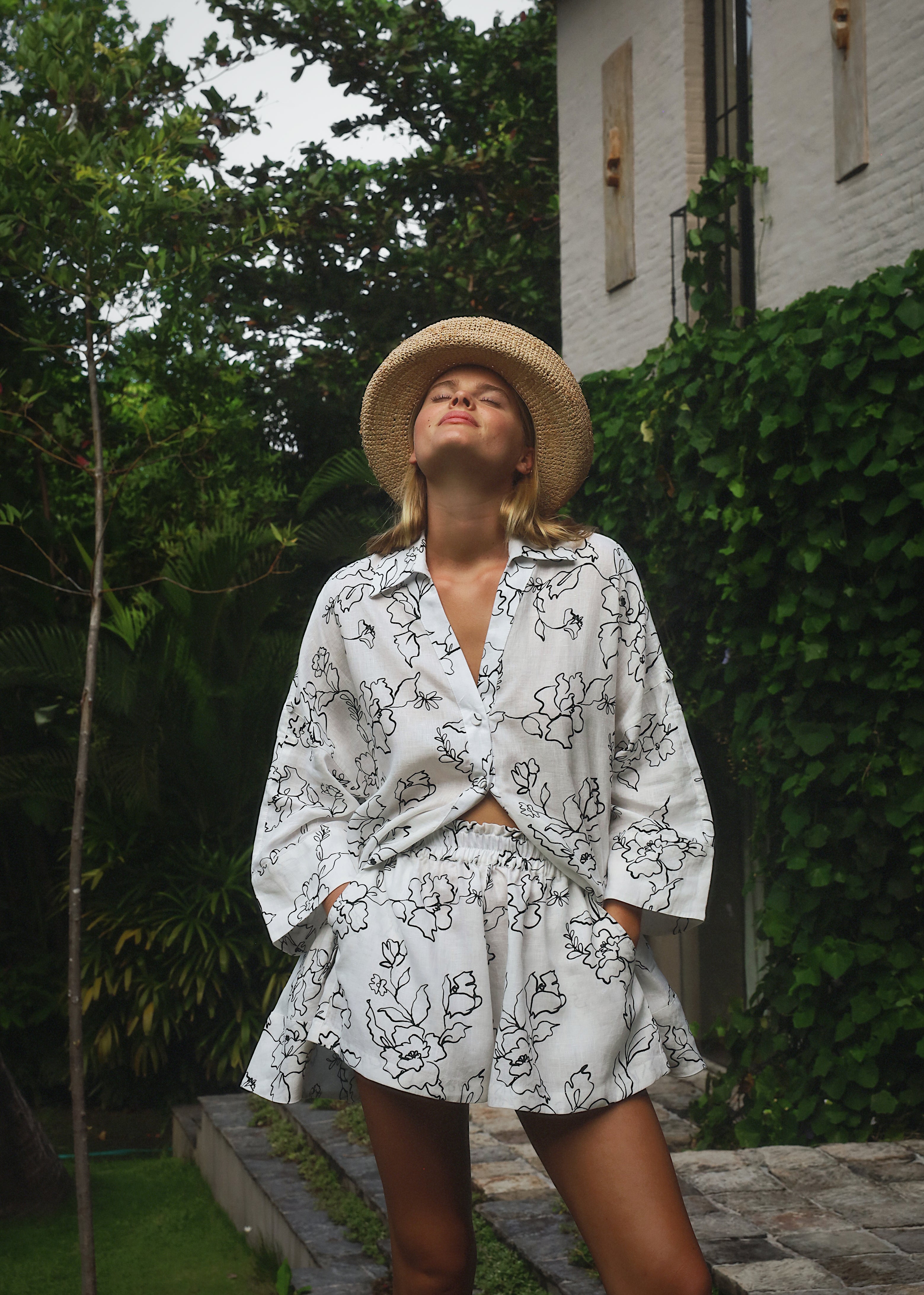 Lora Linen Tunic
