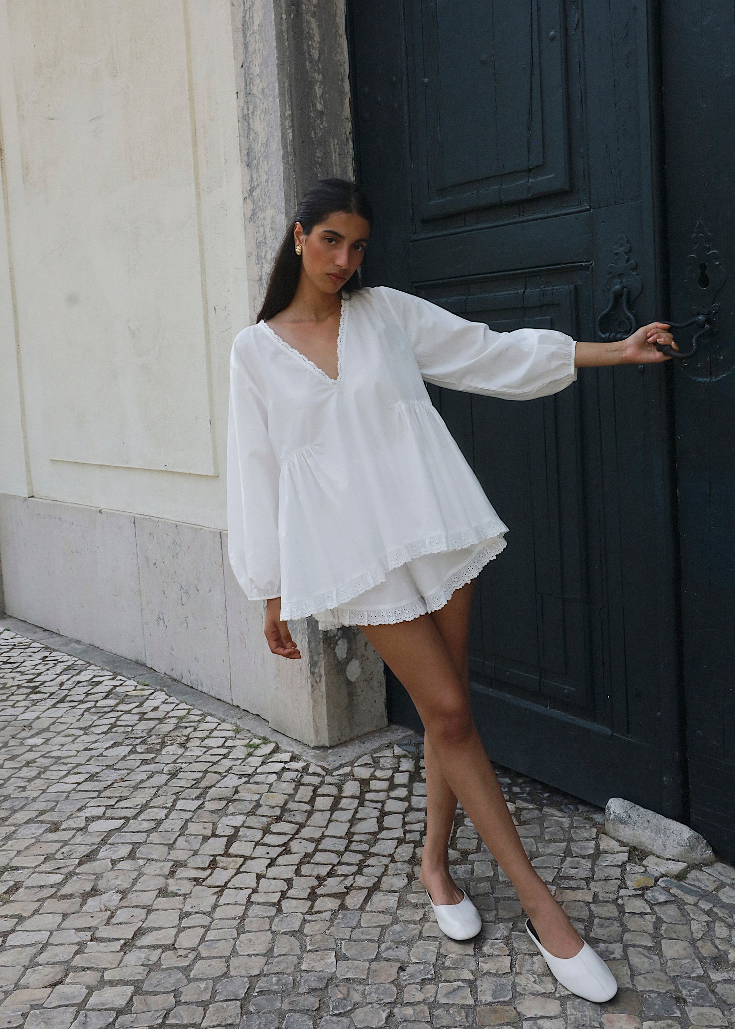 Anella Lace Frilled Short