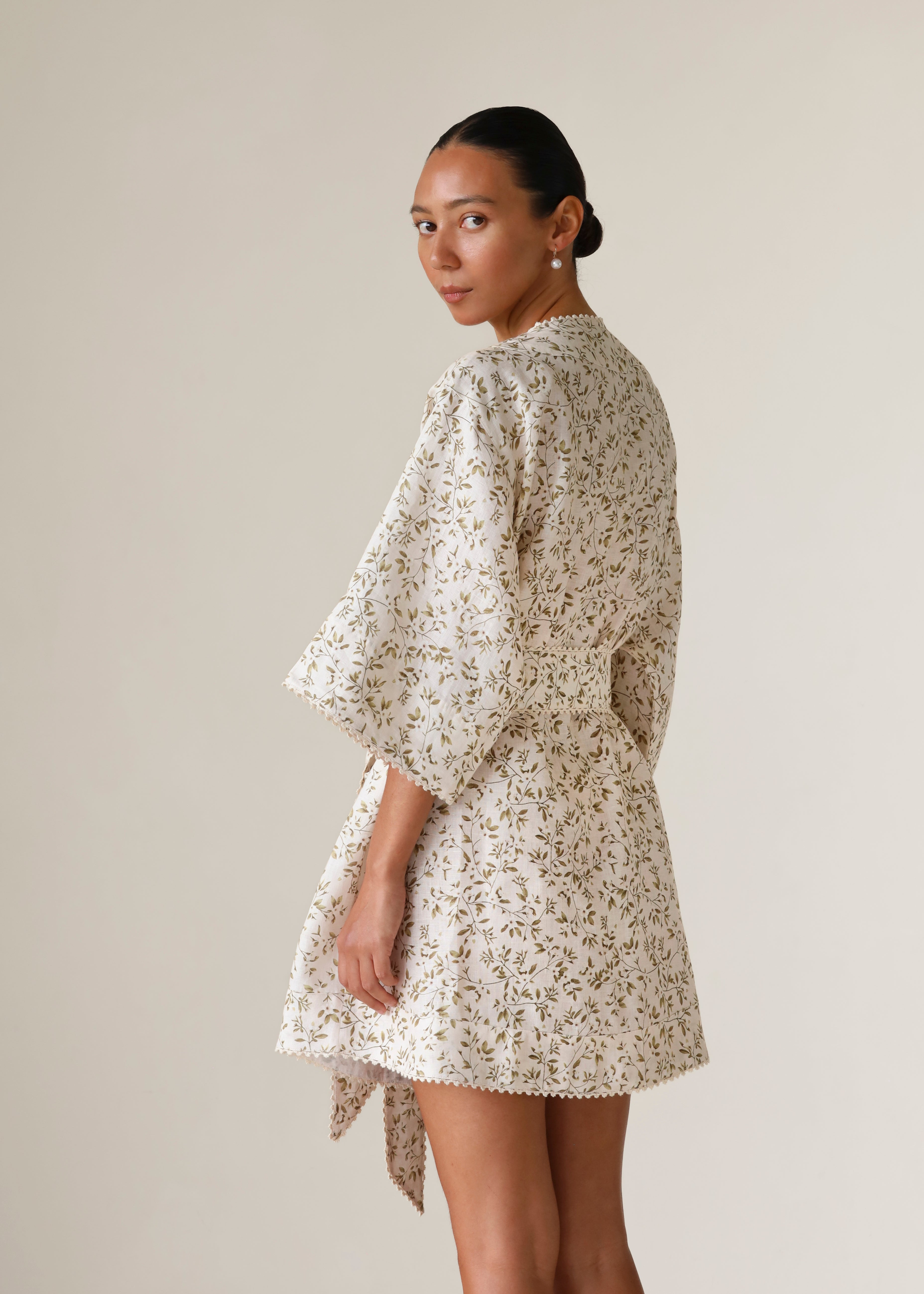 Vira Linen Robe