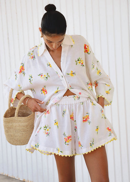 Lora Scalloped Short