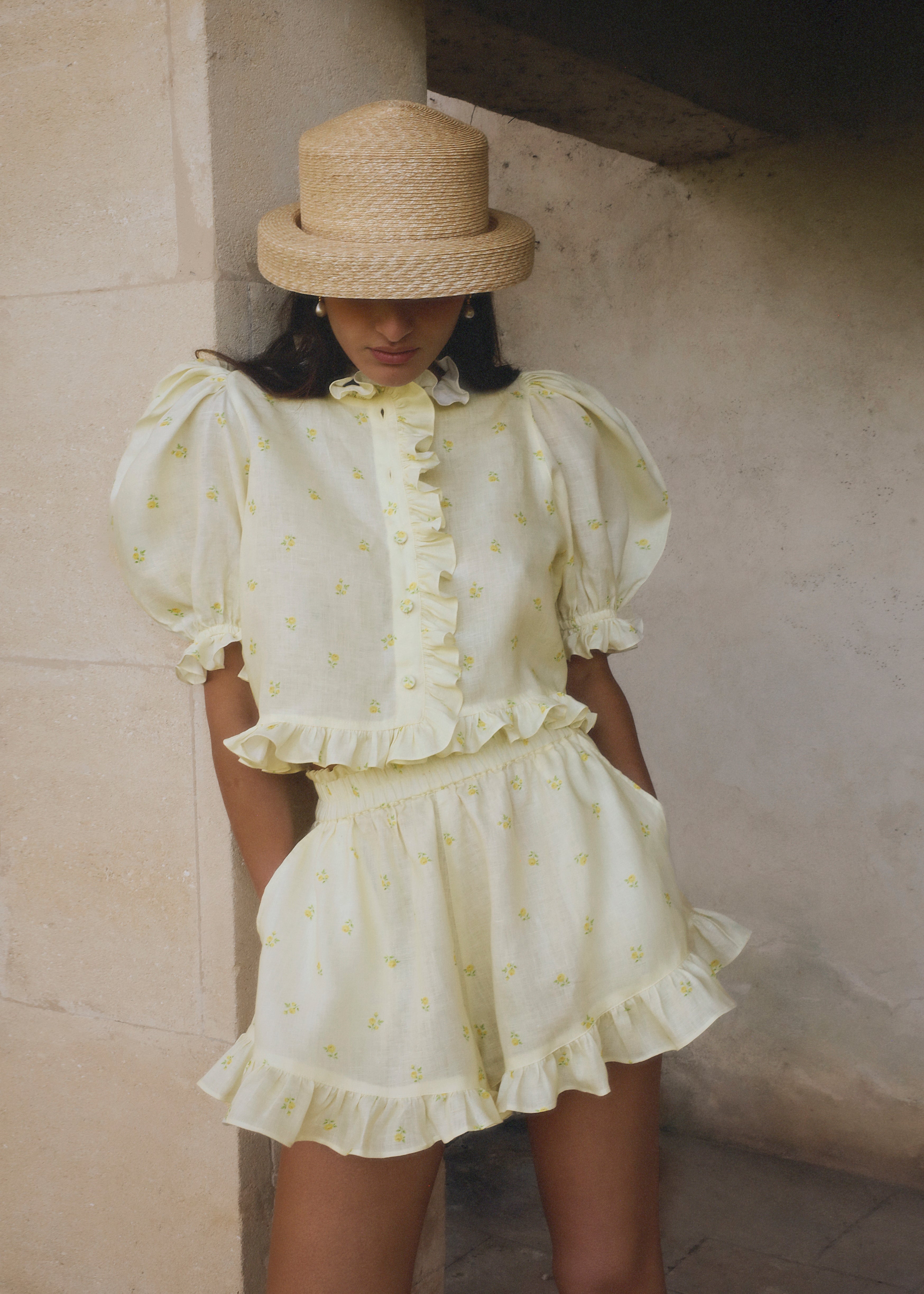 Greta Linen Frill Short